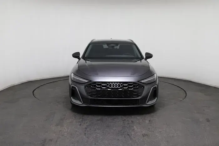 Neu Audi A5 204 PS (150 kW) 2026 Grau, daytonagrau perleffekt (6y) Kombi