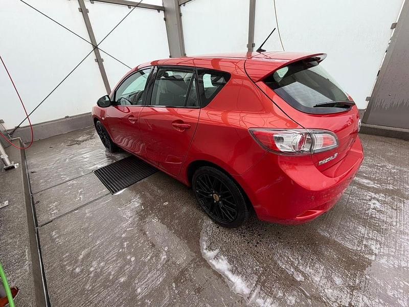 Second-hand Mazda 3 105 CP (77 kW) 2012 Roșu Berlinǎ
