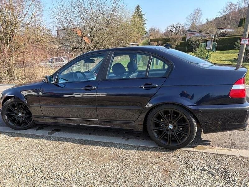 Gebraucht BMW 325 Performance 192 PS (141 kW) 2004 Blau Limousine