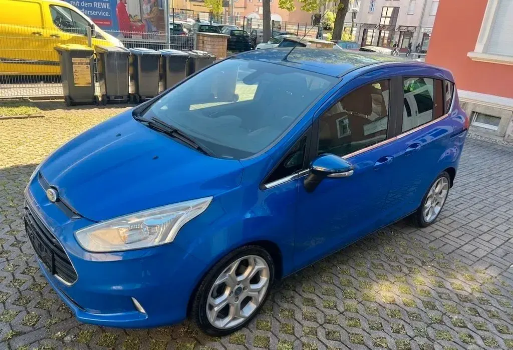 Używany Ford B-MAX Titanium 101 KM (74 kW) 2013 Niebieski Minivan