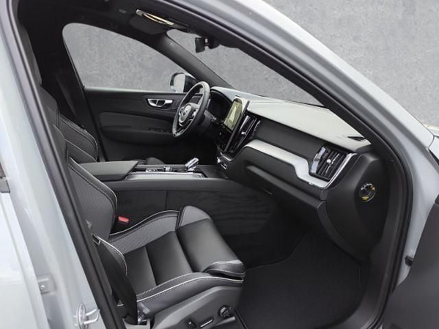 Usata Volvo XC60 Plus 455 CV (334 kW) 2025 Grigio SUV