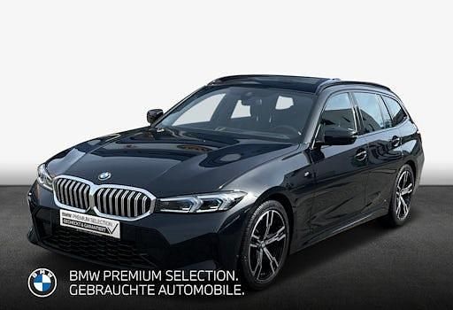 Gebraucht BMW 318 Performance 156 PS (114 kW) 2023 Saphirschwarz metallic Kombi