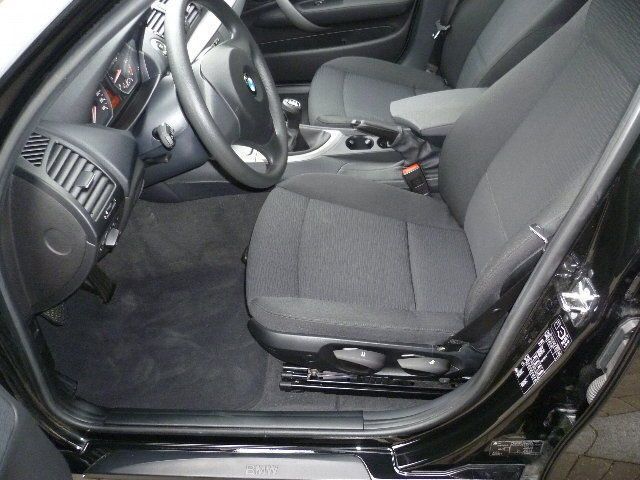 Gebraucht BMW 116 Advantage 122 PS (89 kW) 2008 Schwarz Kleinwagen