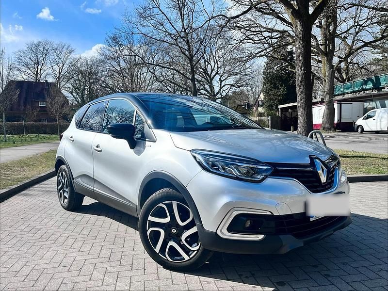Gebraucht Renault Captur Bose Edition 90 PS (66 kW) 2018 Silber SUV
