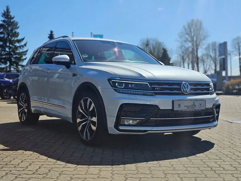 Gebraucht VW Tiguan Highline 150 PS (110 kW) 2020 Weiß SUV