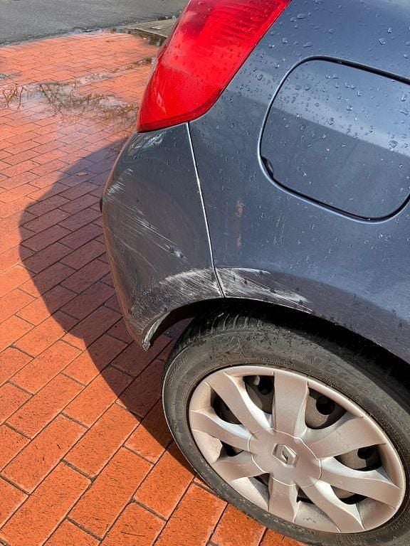 Gebraucht Renault Clio II 111 PS (81 kW) 2006 Grau Limousine