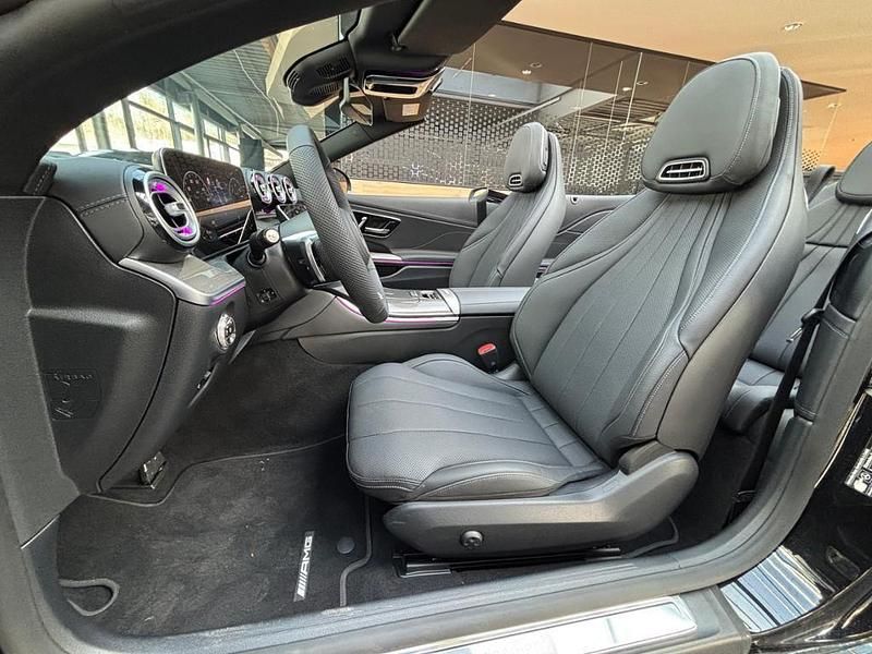 Gebraucht Mercedes CLE220 197 PS (144 kW) 2026 Metalliclack obsidianschwarz Cabrio