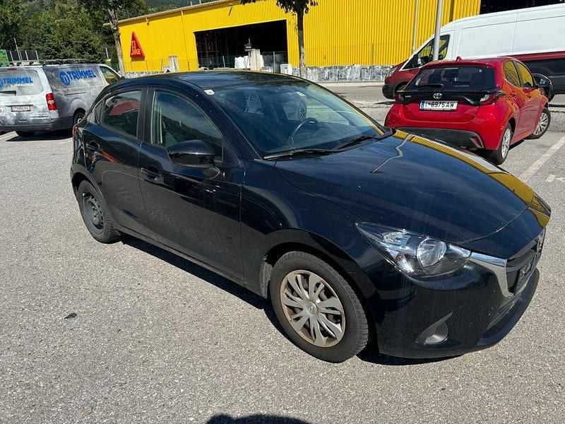 Gebraucht Mazda 2 90 PS (66 kW) 2015 Schwarz Limousine