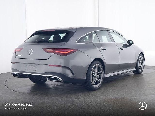 Grau Gebraucht 2024 Mercedes CLA180 Shooting Brake Advanced Plus Kombi | 29.590 € (Fairer Preis) - Bild 1/4