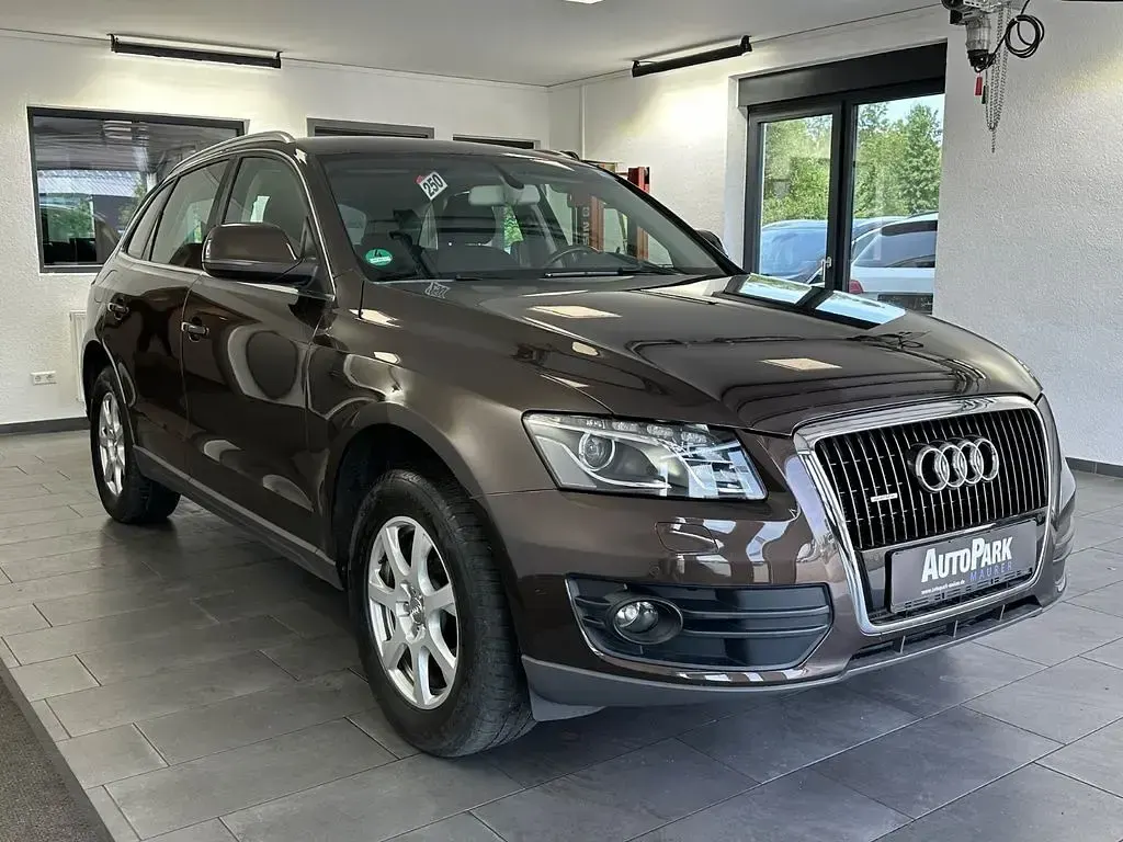 Gebraucht Audi Q5 Comfort 239 PS (175 kW) 2011 Braun SUV