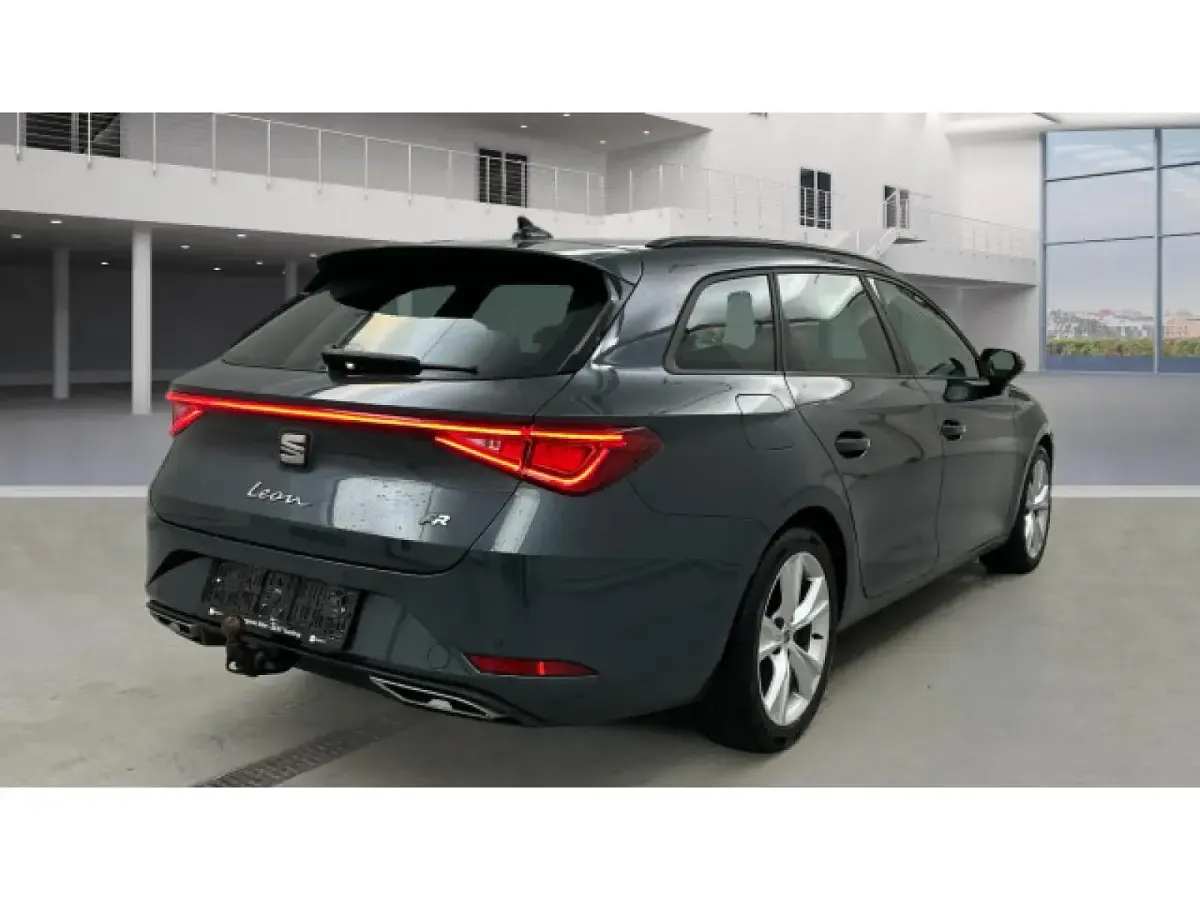 Gebraucht Seat Leon ST FR 150 PS (110 kW) 2021 "magnetic tech" Kombi