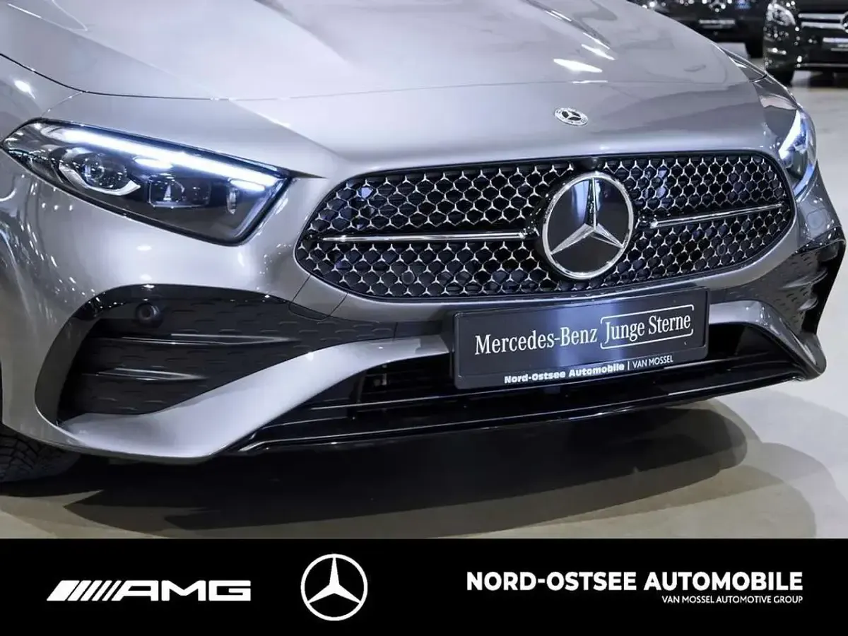 Gebraucht Mercedes A180 Advanced Plus 136 PS (100 kW) 2025 Metalliclack mountaingrau Limousine