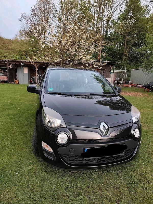 Second-hand Renault Twingo Expression 75 CP (55 kW) 2014 Negru Hatchback