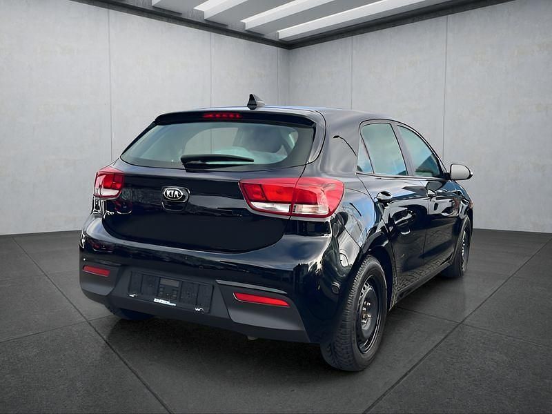 Gebraucht Kia Rio Vision 101 PS (74 kW) 2021 Schwarz Kleinwagen