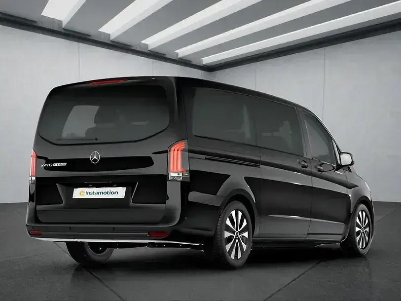 Second-hand Mercedes e-Vito 2025 Negru Van
