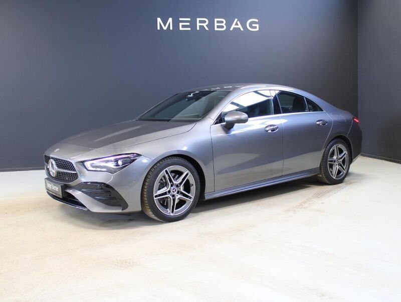 Gebraucht Mercedes CLA200 Advanced 163 PS (119 kW) 2024 Metalliclack mountaingrau Coupé