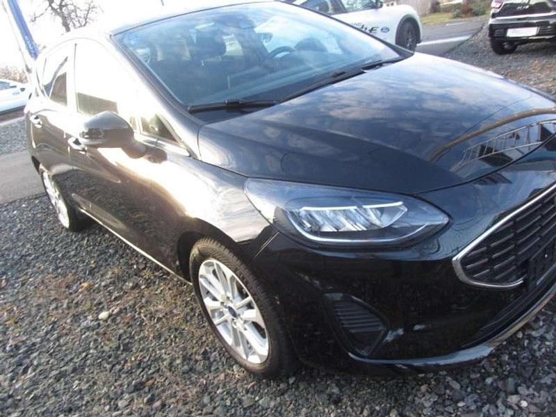 Gebraucht Ford Fiesta Titanium 101 PS (74 kW) 2023 Obsidianschwarz metallic Kleinwagen