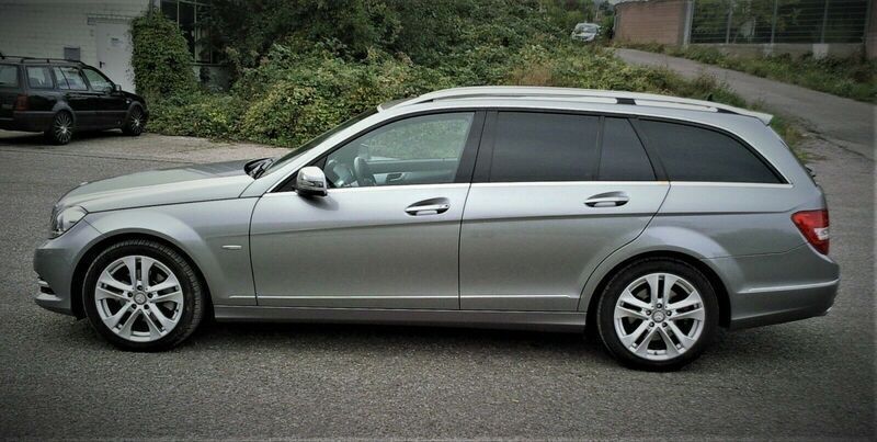 Gebraucht Mercedes C250 204 PS (150 kW) 2011 Grau metallic Kombi
