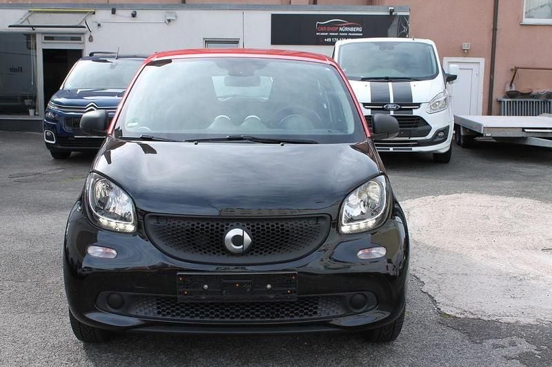 Rot Gebraucht 2016 Smart ForFour Basis Limousine | 5.950 € (Guter Preis) - Bild 1/4