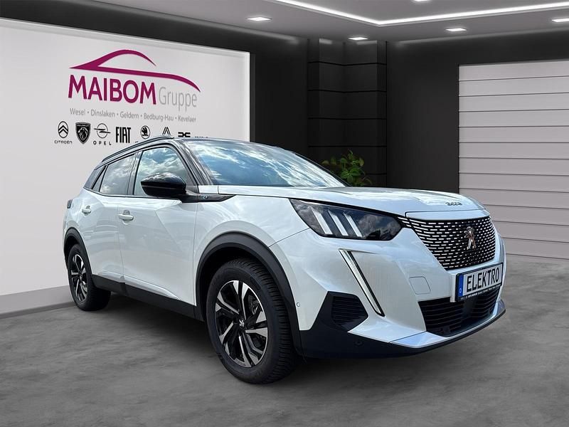 Gebraucht Peugeot 2008 GT 100 kW (136 PS) 2023 Weiß SUV