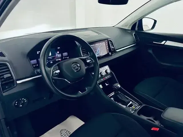 Gebraucht Skoda Karoq Ambition 116 PS (85 kW) 2023 Blau SUV