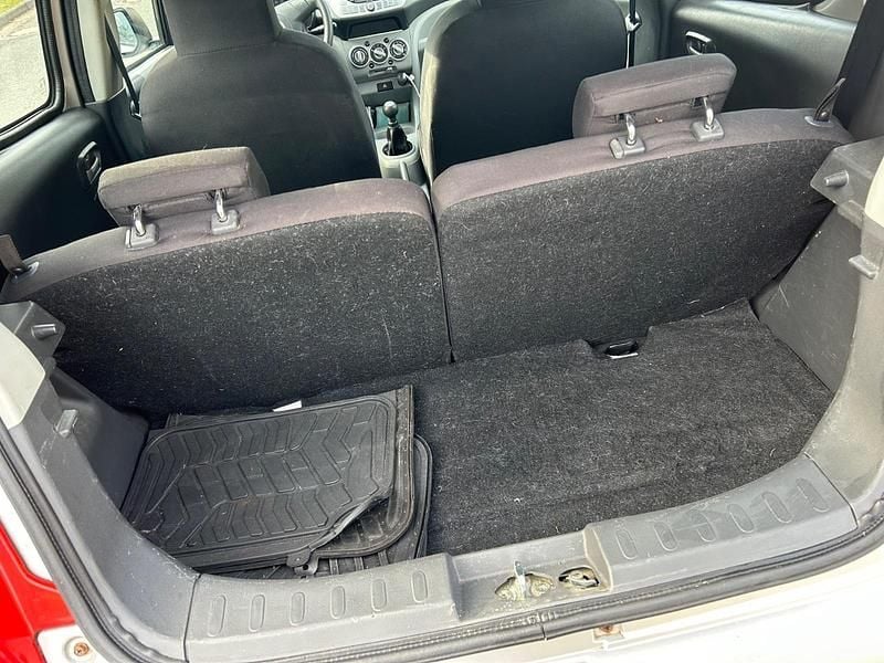 Gebraucht Nissan Pixo 2012 Silber Kleinwagen