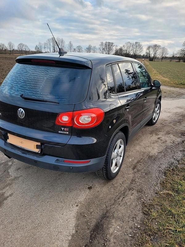 Gebraucht VW Tiguan 150 PS (110 kW) 2010 Schwarz SUV