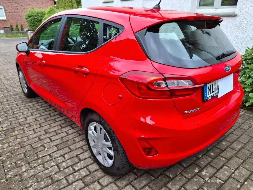 Gebraucht Ford Fiesta Trend 86 PS (63 kW) 2018 Rot Kleinwagen