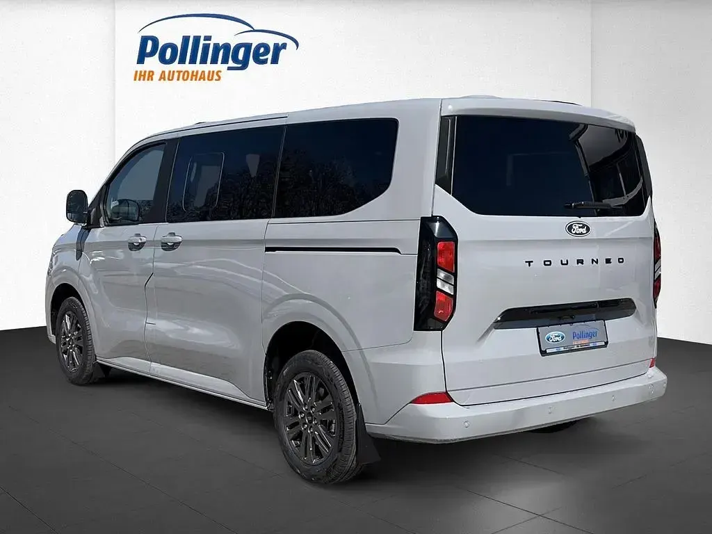 Neu Ford Tourneo 170 PS (125 kW) 2026 Fancygrau Van / Kleinbus