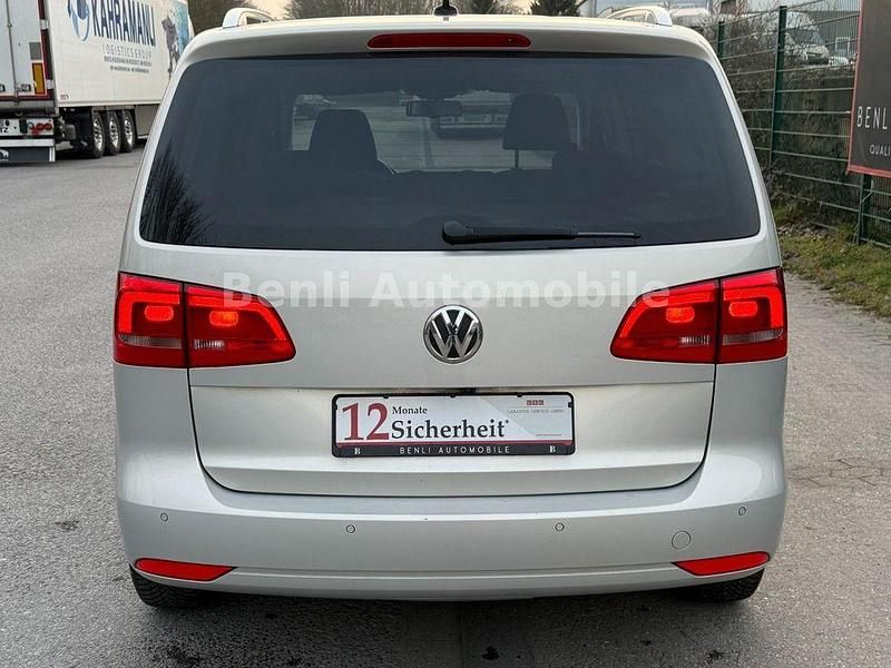 Gebraucht VW Touran Highline 170 PS (125 kW) 2012 Gold Van / Kleinbus