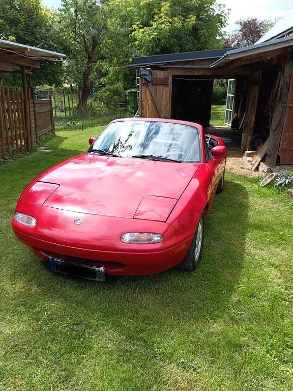 Rot Gebraucht 1990 Mazda MX5 Cabrio | 7.240 € - Bild 1/4