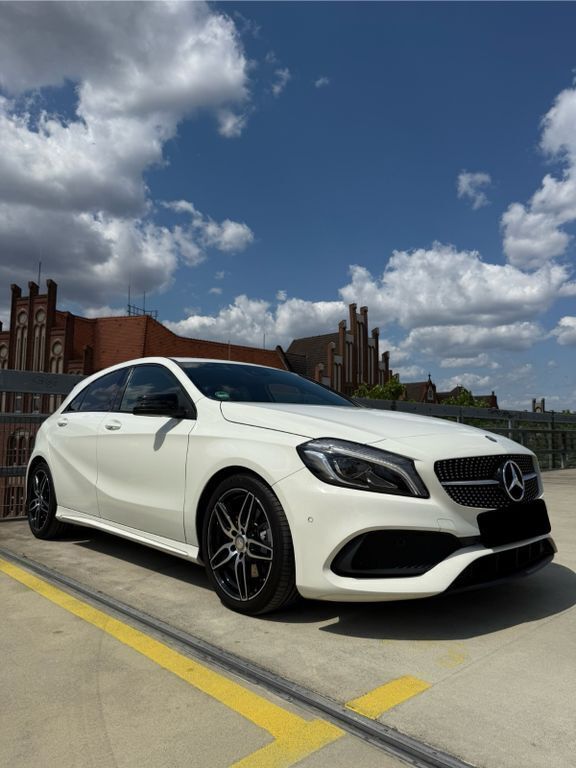 Weiß Gebraucht 2016 Mercedes A250 AMG Limousine | 18.940 € (Fairer Preis) - Bild 1/4