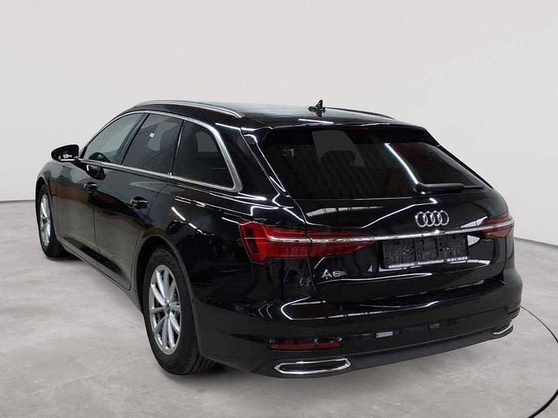 Gebraucht Audi A6 Ambiente 204 PS (150 kW) 2020 Mythosschwarz metallic Kombi