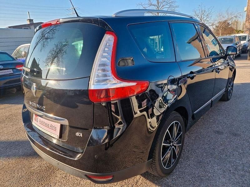 Gebraucht Renault Scénic III Bose Edition 131 PS (96 kW) 2012 Schwarz Van / Kleinbus