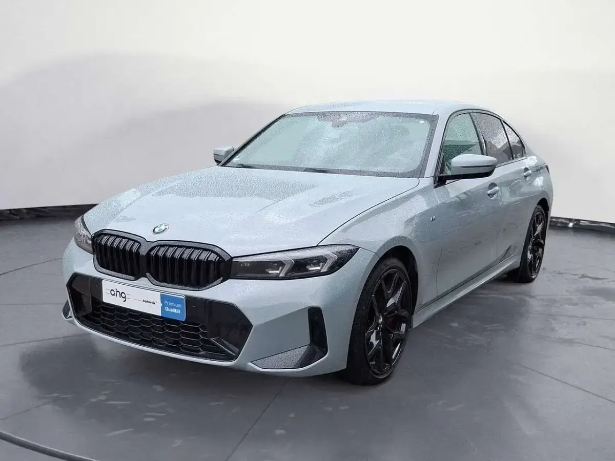Gebraucht BMW 320 M Sport 190 PS (139 kW) 2025 Weiß Limousine