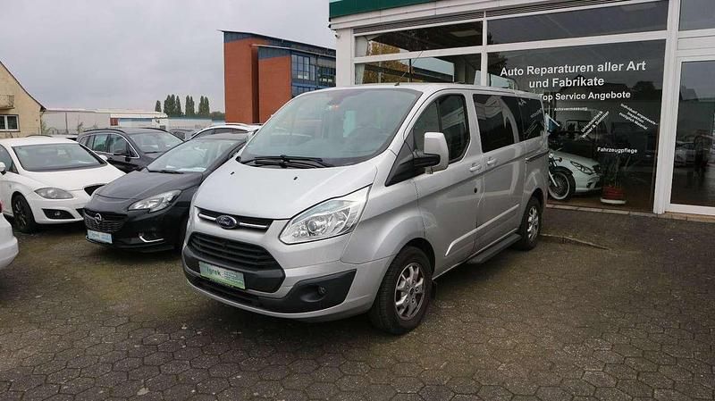 Gebraucht Ford Transit Custom Titanium 155 PS (114 kW) 2013 Polarsilber metallic Kombi
