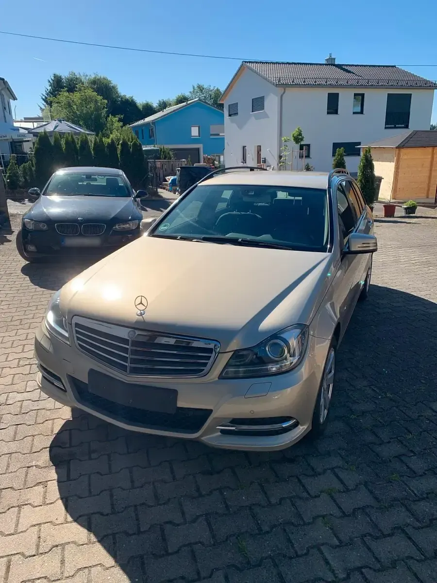 Gebraucht Mercedes C180 120 PS (88 kW) 2011 Beige Kombi