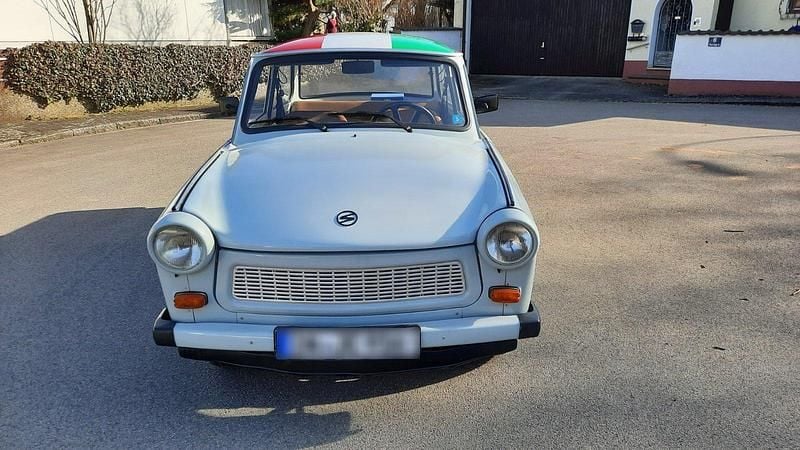 Gebraucht Trabant 601 26 PS (19 kW) 1990 Grau Limousine