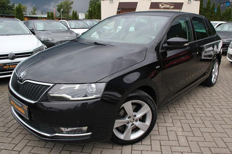 Schwarz Gebraucht 2018 Skoda Rapid Clever Kombi | 13.490 € (Fairer Preis) - Bild 1/4