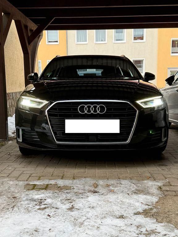 Gebraucht Audi A3 Sport 150 PS (110 kW) 2017 Schwarz Kombi