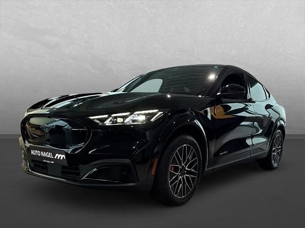 Neu Ford Mustang Mach-E Premium 202 kW (276 PS) 2026 Schwarz (absolute black) SUV
