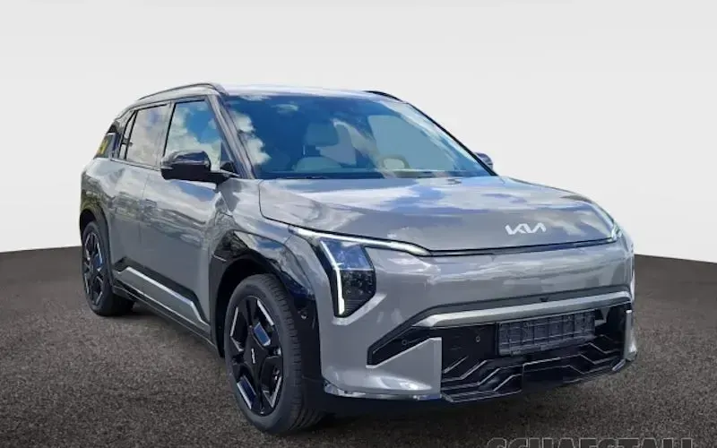 Neu Kia EV3 GT-Line 150 kW (204 PS) 2026 Grau SUV