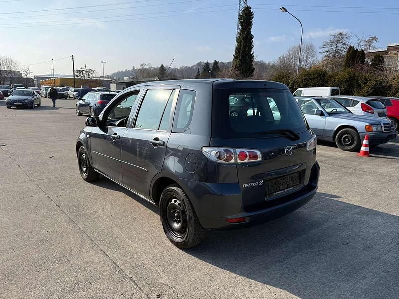Gebraucht Mazda 2 Active 80 PS (58 kW) 2007 Amarograu metallic Kleinwagen