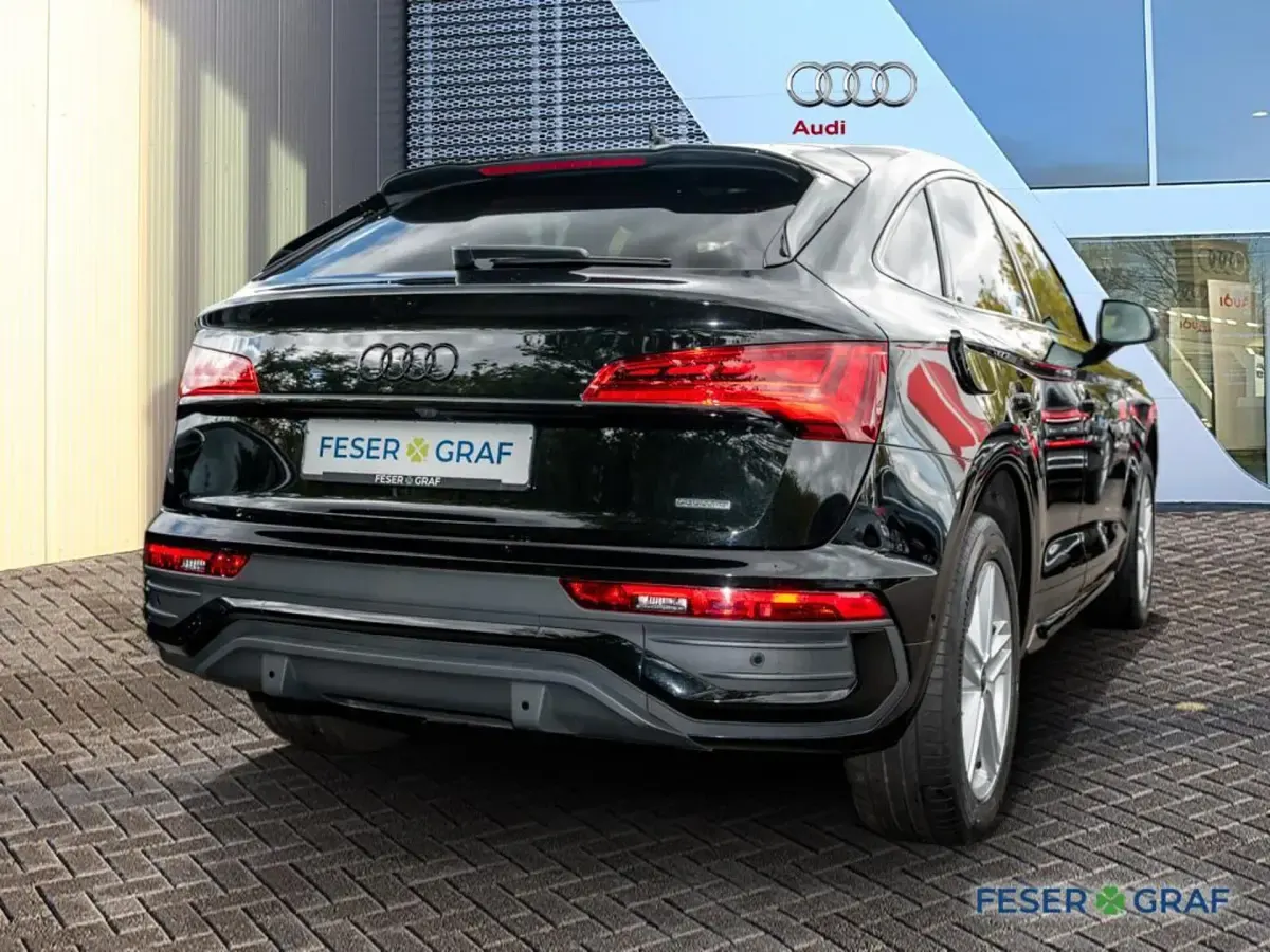 Gebraucht Audi Q5 Sportback Design 204 PS (150 kW) 2025 Mythosschwarz metallic SUV