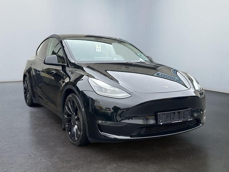 Gebraucht Tesla Model Y Performance 392 kW (534 PS) 2022 Schwarz SUV