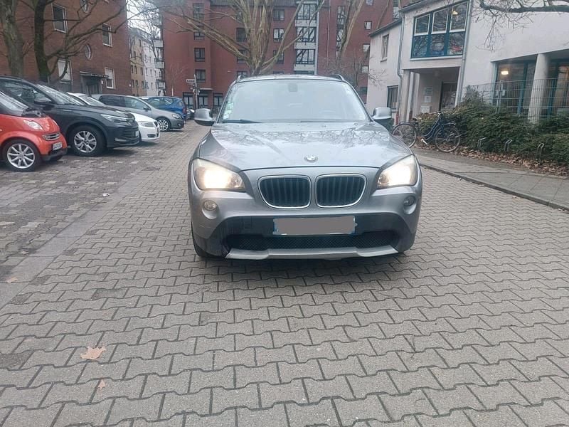 Gebraucht BMW X1 177 PS (130 kW) 2011 Grau SUV