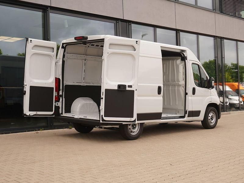 Neu Fiat Ducato 33 140 PS (102 kW) 2025 Weiß Van