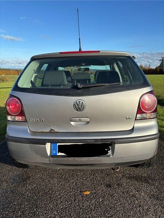 Gebraucht VW Polo Highline 86 PS (63 kW) 2009 Silber Kleinwagen