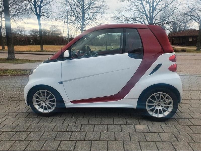 Gebraucht Smart ForTwo Cabrio 71 PS (52 kW) 2013 Weiß Cabrio