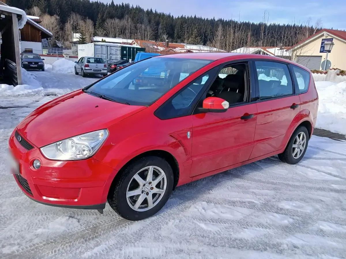 Używany Ford S-MAX S 130 KM (95 kW) 2006 Czerwony Minivan